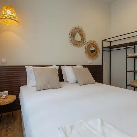Apartment Orm- Fontainhas 01 & 02 Porto